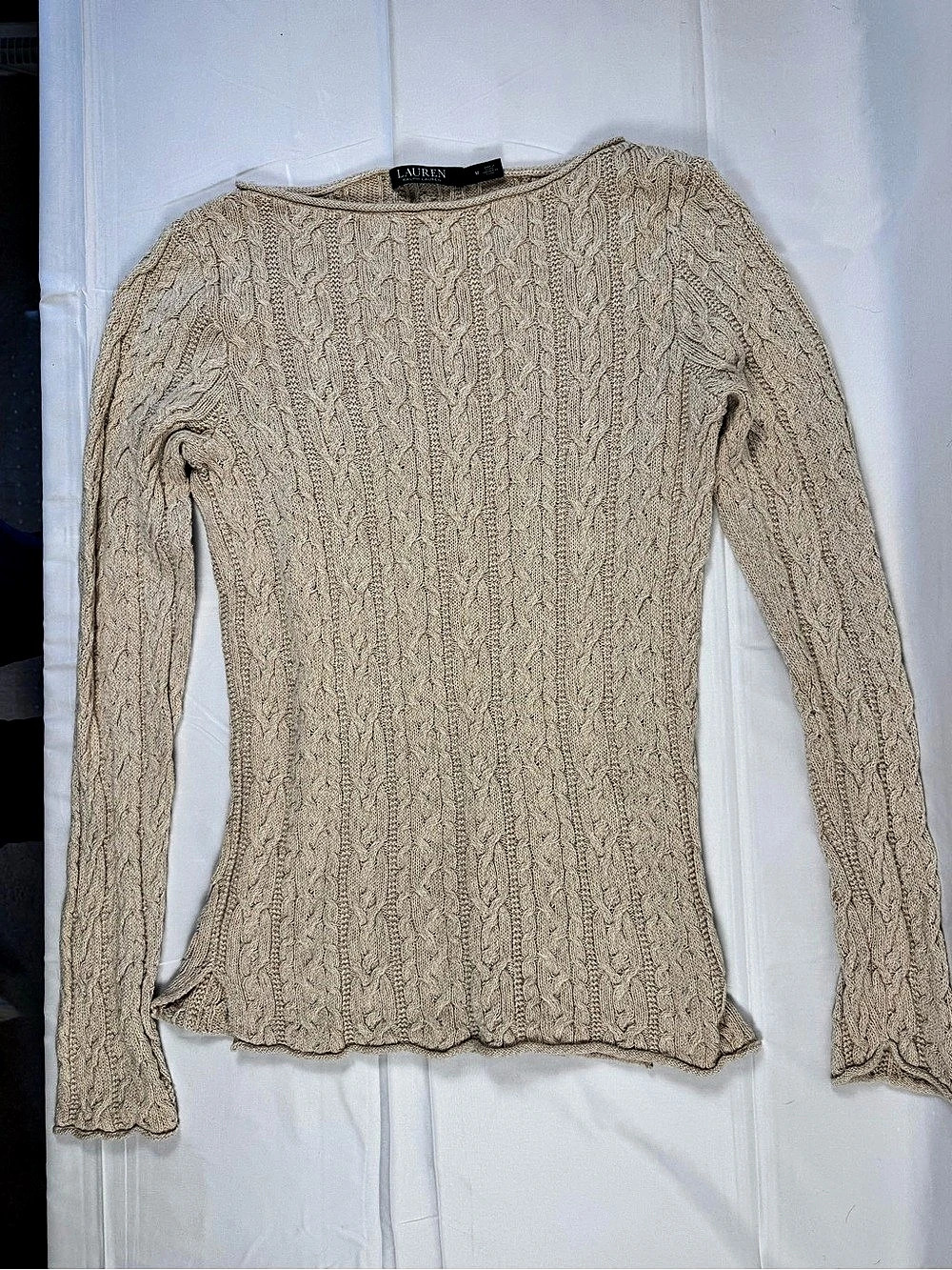Lauren Ralph Lauren Cable Knit Crewneck Sweater in Beige Size Medium Like New